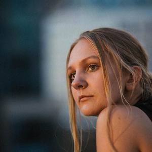 Meet your Posher, Natalia